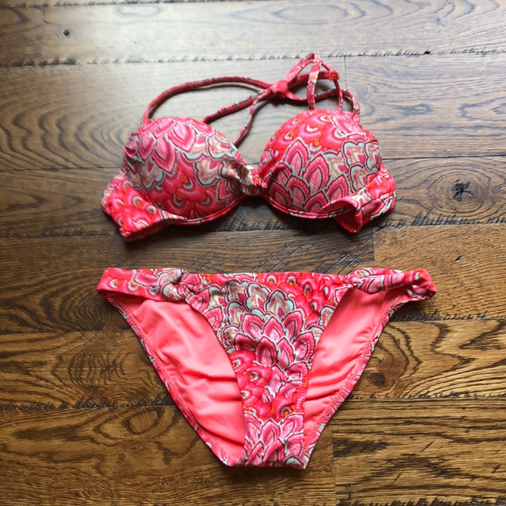 Forever 21 push-up bikini top w matching bottoms